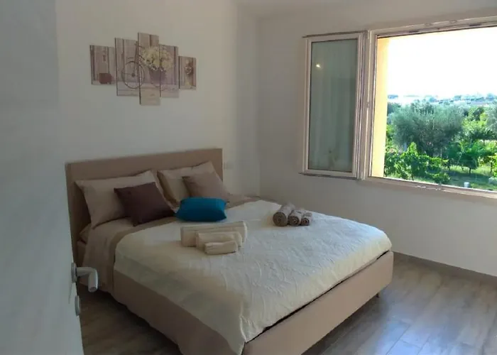 Hibiscus Bed and Breakfast 3*